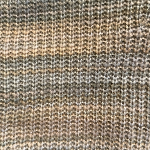 Loft Sweater size Medium - Picture 6 of 6